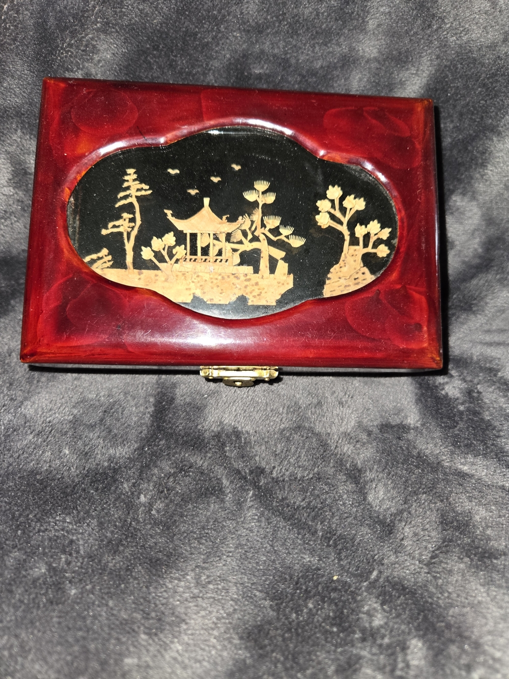 Vintage- Red Lacquered Asian-Trinket Box with Gold  inlay